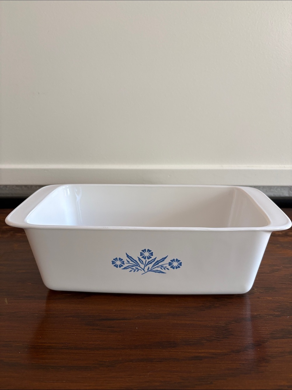 VTG CORNINGWARE Blue Cornflower Loaf Pan P-315-B